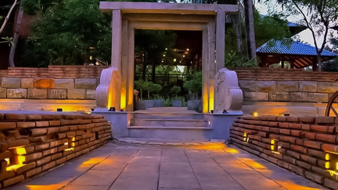 Silver Crown Nature Resort Kombichankulama Екстер'єр фото