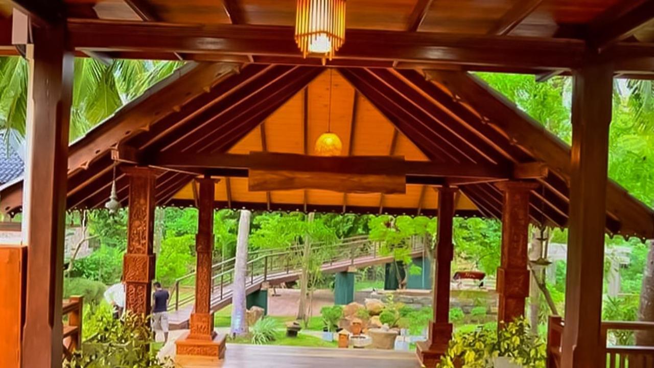 Silver Crown Nature Resort Kombichankulama Екстер'єр фото