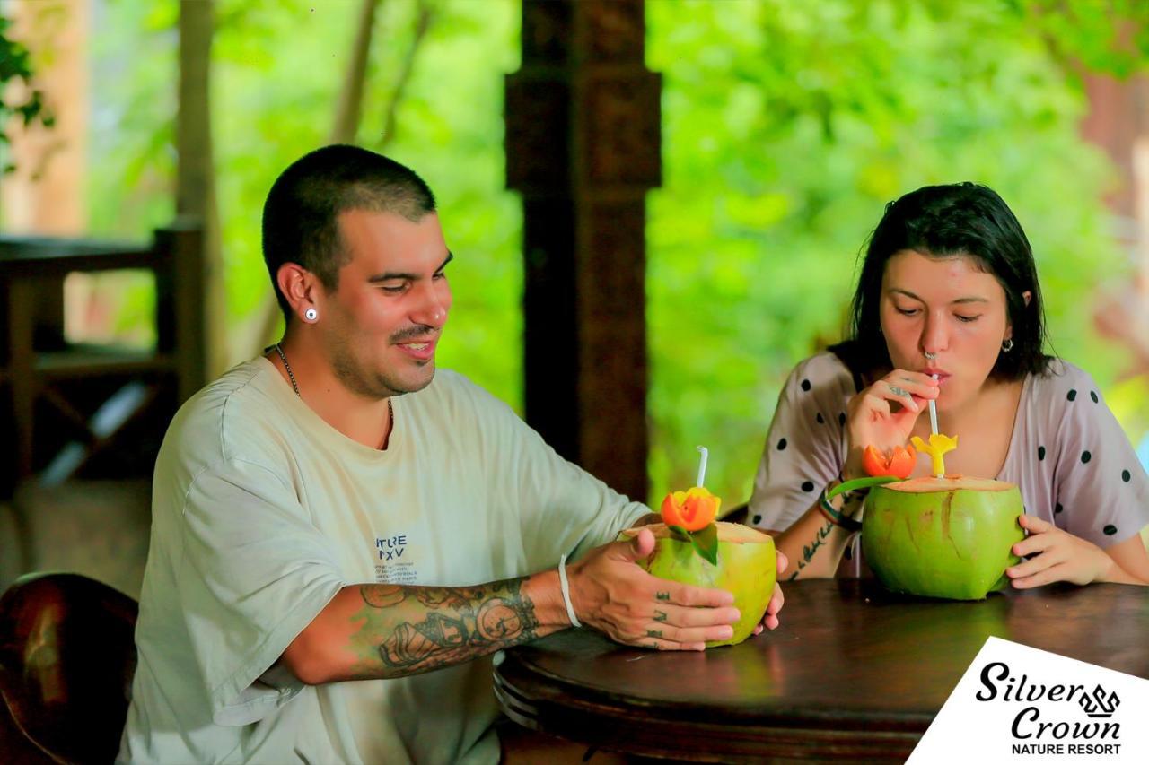 Silver Crown Nature Resort Kombichankulama Екстер'єр фото